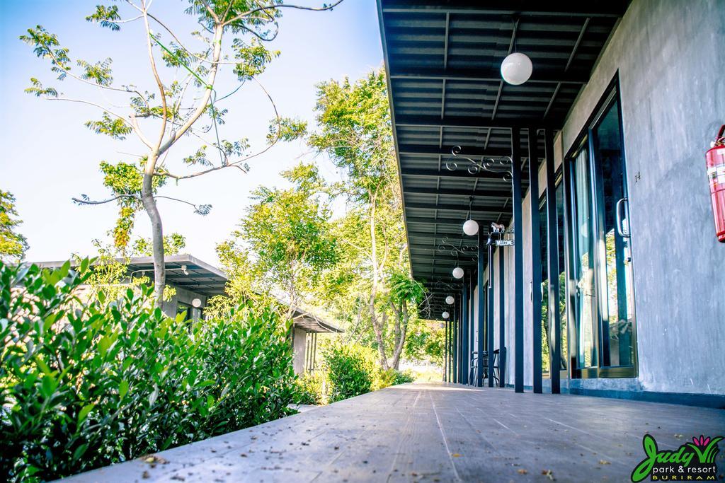 Buriram Judy Park & Resort Exterior foto